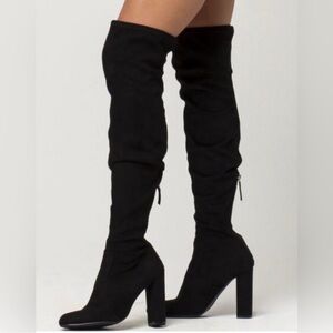 Elegant Black Over-the-Knee Boots